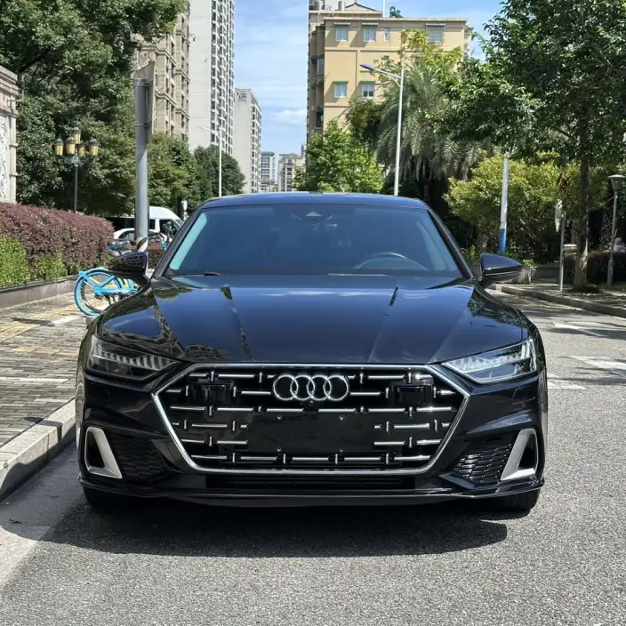 Audi A7 L 2024 Model 45 TFSI Luxury Model – фото 2