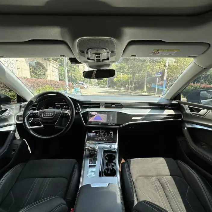 Audi A7 L 2024 Model 45 TFSI Luxury Model – фото 10