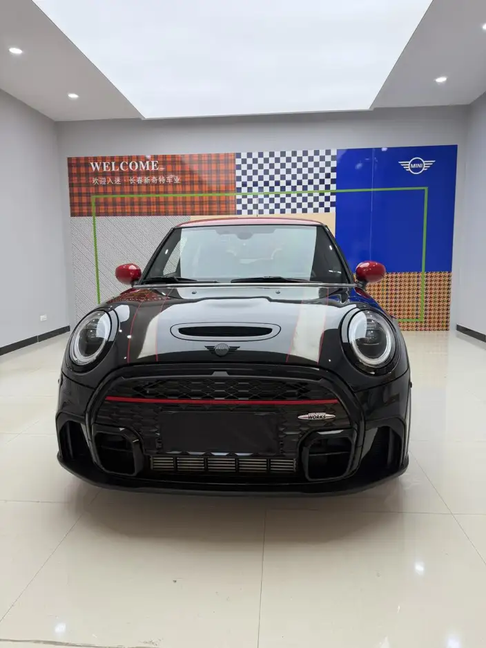 MINI JCW 2023 Model Facelift 2.0T JOHN COOPER WORKS ALL-IN – фото 2