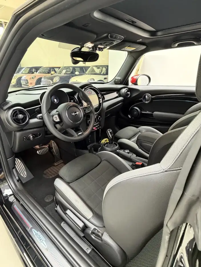 MINI JCW 2023 Model Facelift 2.0T JOHN COOPER WORKS ALL-IN – фото 9