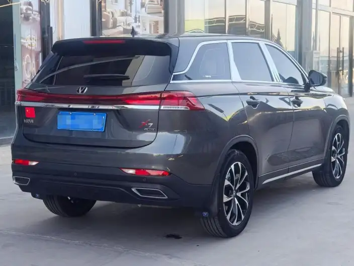 Changan X7 PLUS 2024 Model 1.5T DCT Noble Model 7 seat – фото 6