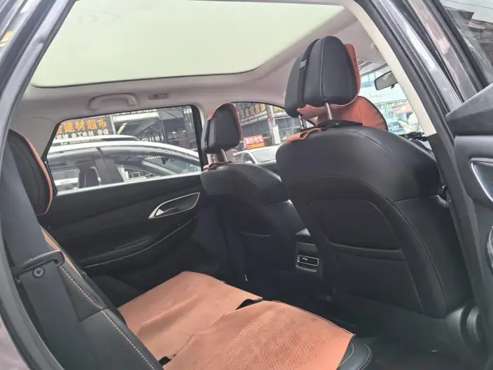 Changan X7 PLUS 2024 Model 1.5T DCT Noble Model 7 seat – фото 10