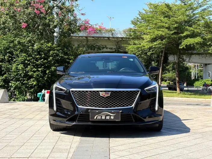 Cadillac CT6 2022 Model 28T Luxury Model – фото 2