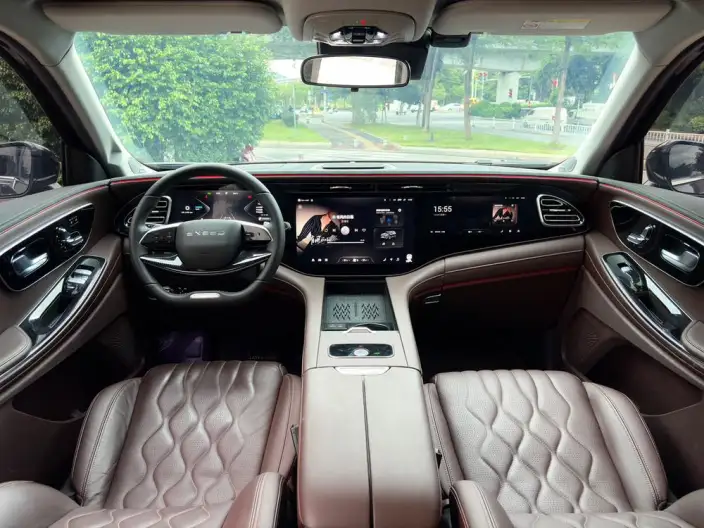 EXEED Lanyue 2023 Model 2.0T 4WD Star Edition - VII seat – фото 8