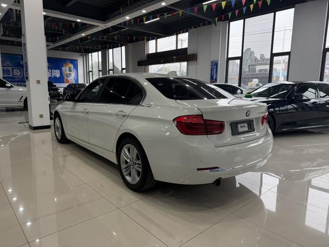 BMW 3 Series 2016 320Li Fashion – фото 5