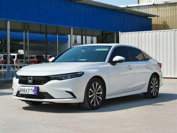 Model Ge 2023 Model 240TURBO CVT Deluxe Edition – фото 1
