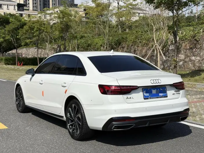 Audi A4 L 2023 Model 40 TFSI Luxury Dynamic Model Starry Night Edition – фото 4