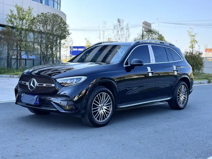 Mercedes-Benz GLC 2025 Model Facelift GLC 300 L 4MATIC Dynamic Model 5 seat – фото 1