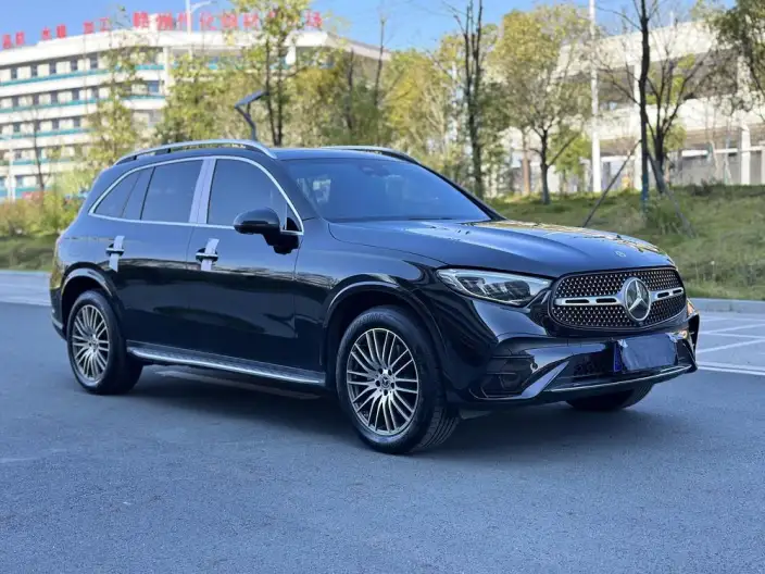 Mercedes-Benz GLC 2025 Model Facelift GLC 300 L 4MATIC Dynamic Model 5 seat – фото 3