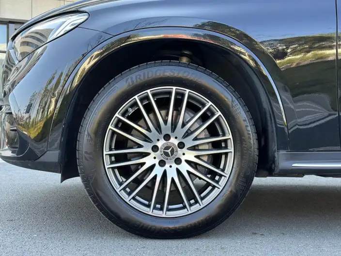 Mercedes-Benz GLC 2025 Model Facelift GLC 300 L 4MATIC Dynamic Model 5 seat – фото 9