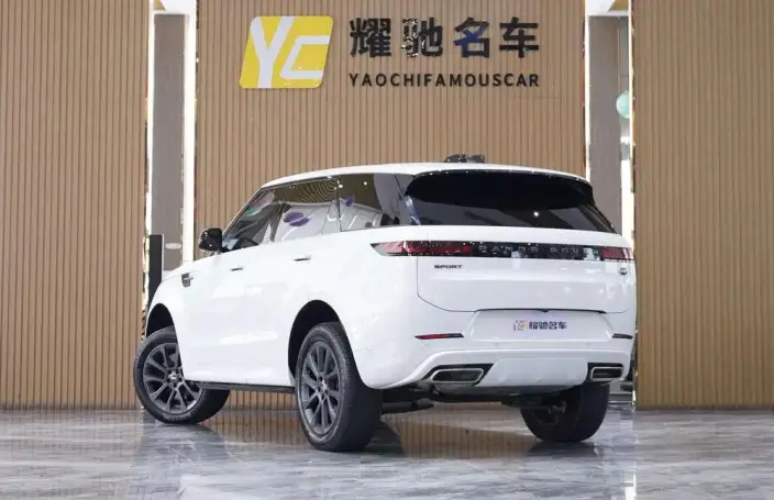 Range Rover Sport 2024 Model 400PS DYNAMIC SE – фото 4