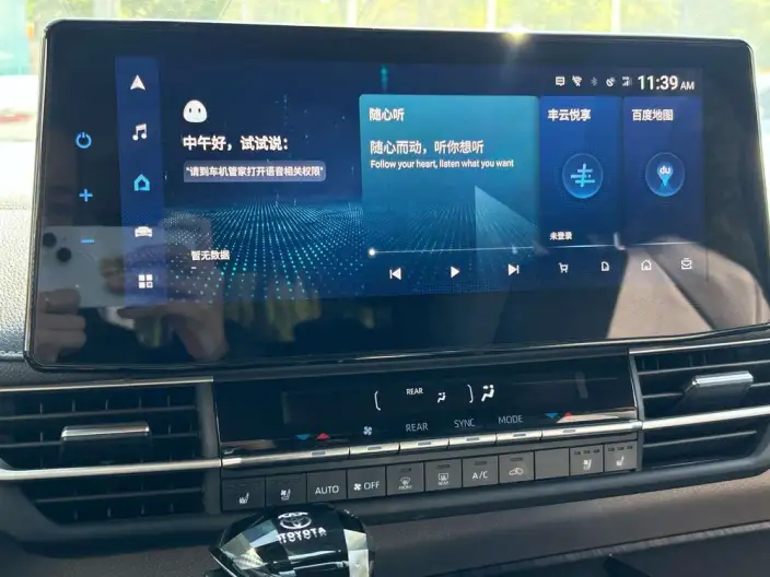 Toyota Sienna 2021 Model 2.5L Hybrid Premium Edition – фото 7