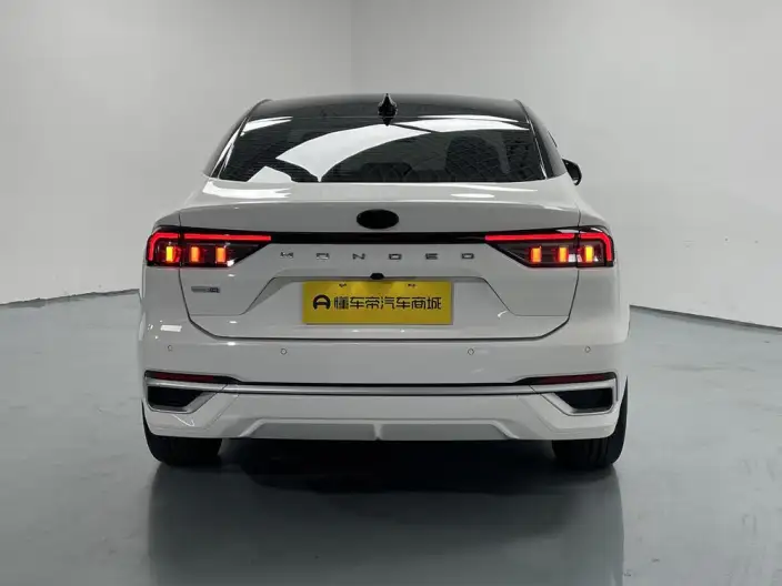 Ford Mondeo 2023 Model EcoBoost 245 Luxury Model – фото 6