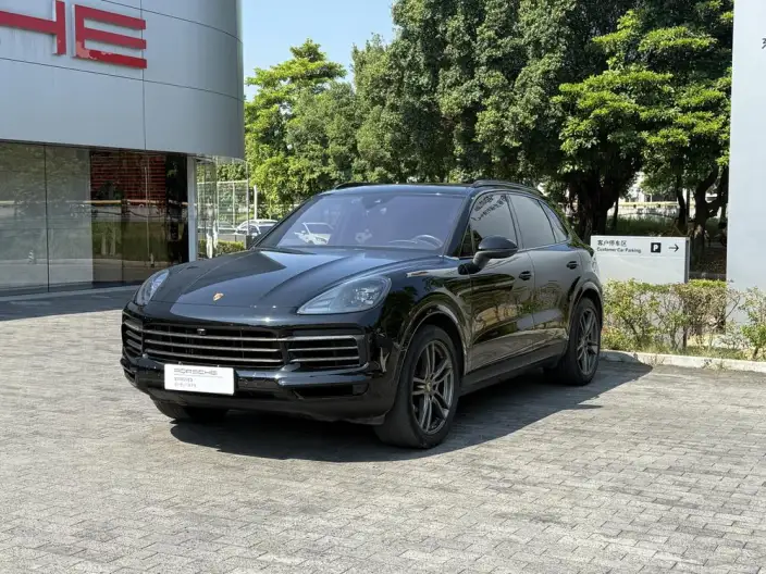 Cayenne E-Hybrid 2023 Model Cayenne E-Hybrid 2.0T Platinum edition – фото 1
