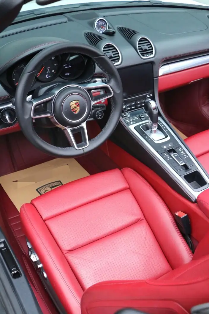 Porsche 718 2022 Model Boxster 2.0T – фото 6