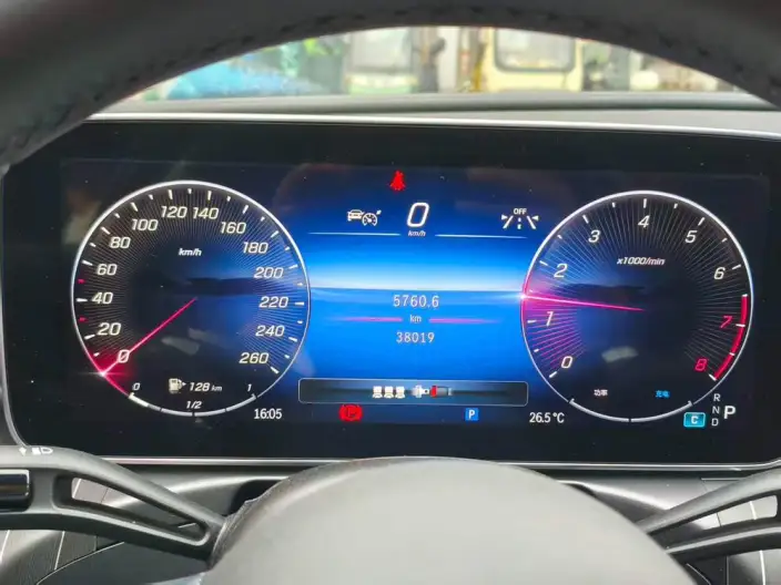 Mercedes-Benz C-Class 2023 Model Facelift C 260 L Sports Edition – фото 10