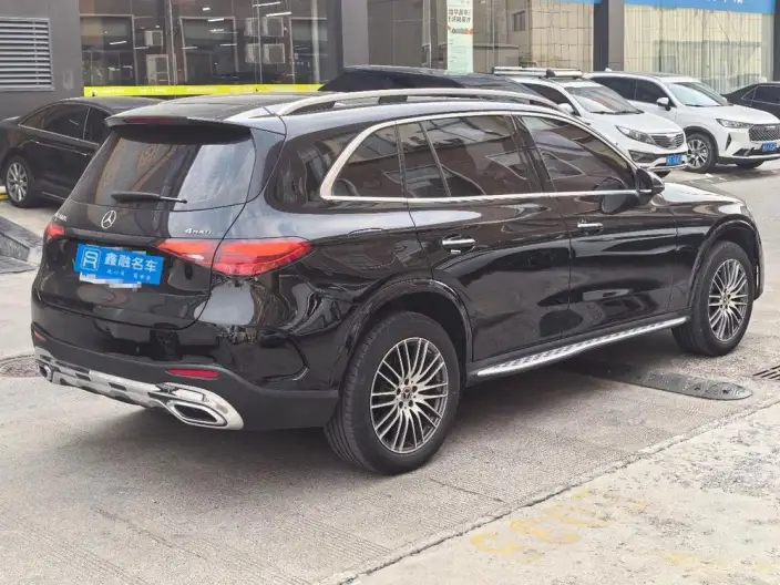 Mercedes-Benz GLC 2023 Model GLC 300 L 4MATIC Dynamic Model 7 seat – фото 3