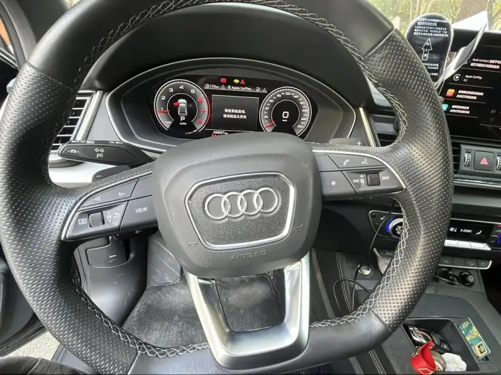 Audi Q5L Sportback 2022 Model 40 TFSI Luxury Model – фото 7