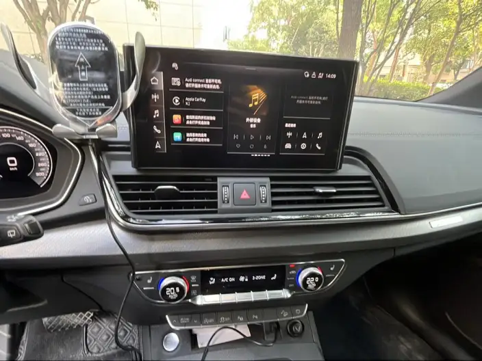 Audi Q5L Sportback 2022 Model 40 TFSI Luxury Model – фото 8