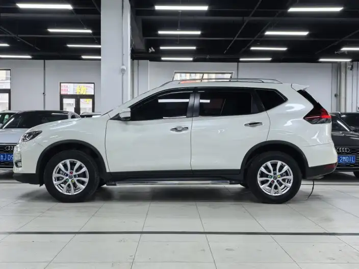 Nissan X-Trail 2022 Model Facelift 2.0L 2WD Smart Connect Premium – фото 4