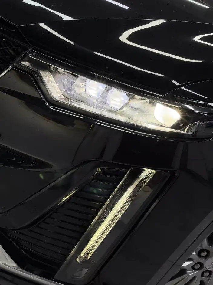 Cadillac XT6 2022 Model 2.0T VI seat 4WD Luxury Model – фото 8