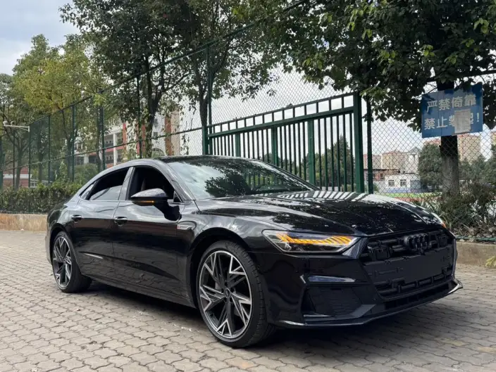 Audi A7 L 2022 Model 45 TFSI quattro S-line Black Samurai Edition – фото 3