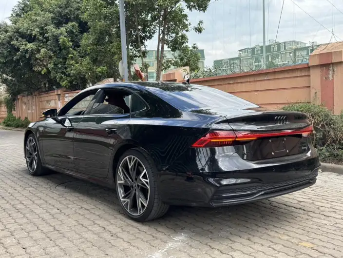 Audi A7 L 2022 Model 45 TFSI quattro S-line Black Samurai Edition – фото 4