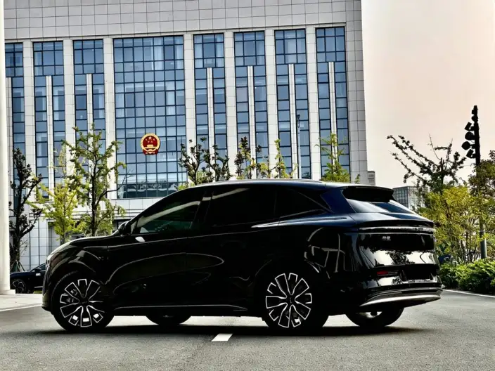 ZEEKR 7X 2025 Model 75kWh Rear Drive Smart Driving Edition – фото 9