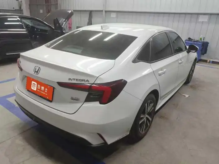 Model Ge 2022 Model 240TURBO CVT Technology Edition – фото 4