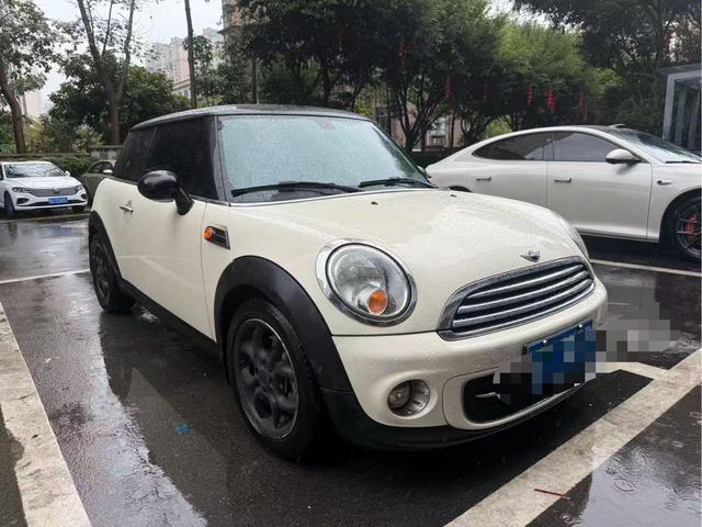 MINI 2012 1.6L COOPER Baker Street – фото 3