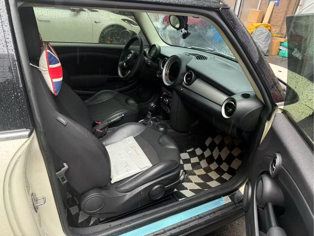 MINI 2012 1.6L COOPER Baker Street – фото 6