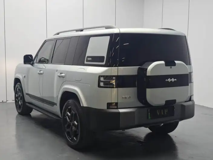 Titan 7 PHEV 2025 Model 190KM 4WD Ultra Edition