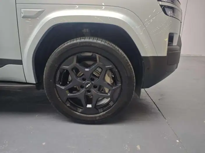 Titan 7 PHEV 2025 Model 190KM 4WD Ultra Edition – фото 7