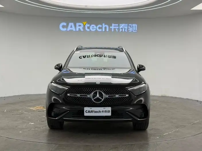 Mercedes-Benz GLC 2024 Model GLC 300 L 4MATIC Luxury Model 5 seat – фото 2