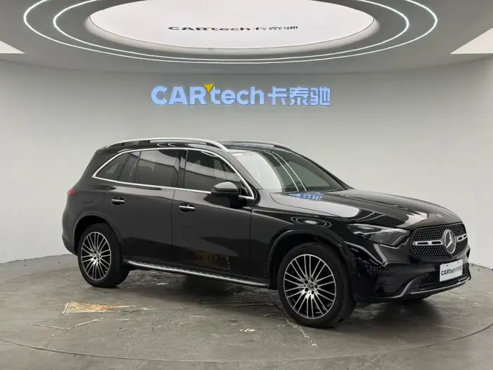Mercedes-Benz GLC 2024 Model GLC 300 L 4MATIC Luxury Model 5 seat – фото 3