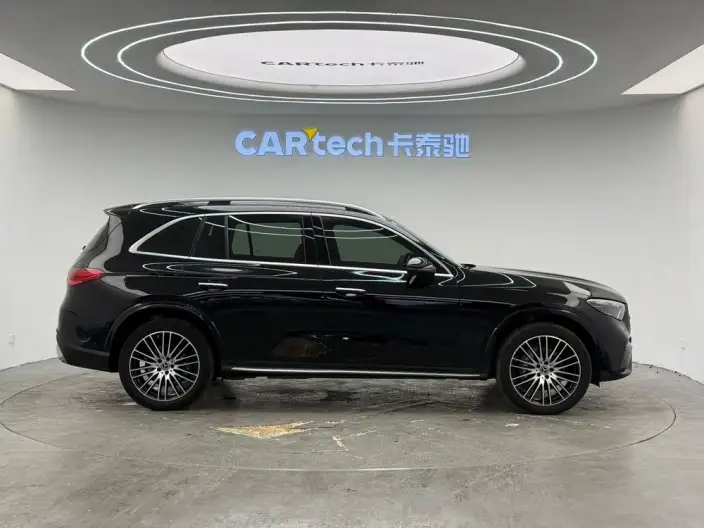 Mercedes-Benz GLC 2024 Model GLC 300 L 4MATIC Luxury Model 5 seat – фото 8