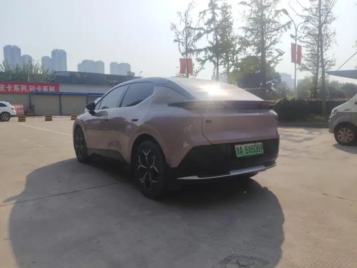 Lynk & Co 20 2025 Model Z20 530km Rear Drive Pro – фото 4