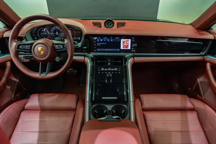 Panamera 2026 Model Panamera 2.9T – фото 9