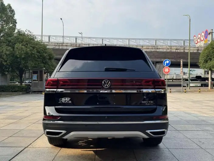 Volkswagen Teramont 2023 Model 380TSI 4WD Respect Ultimate Edition – фото 6