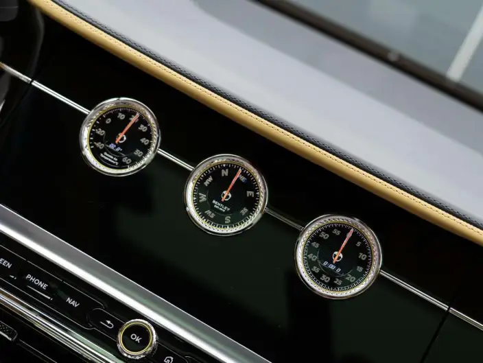 Continental Flying Spur 2022 Model 4.0T V8 Standard Edition – фото 5