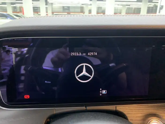 Mercedes-Benz E-Class 2023 Model Facelift E 300 L Fashion Model Sports sedan – фото 9