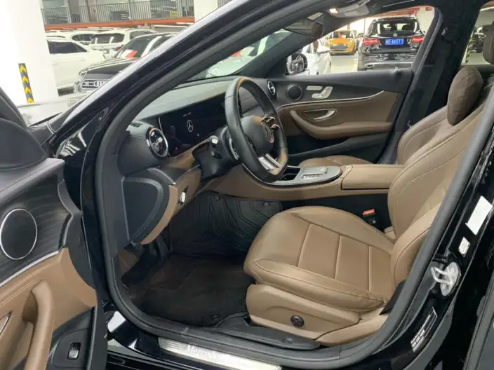 Mercedes-Benz E-Class 2023 Model Facelift E 300 L Fashion Model Sports sedan – фото 10