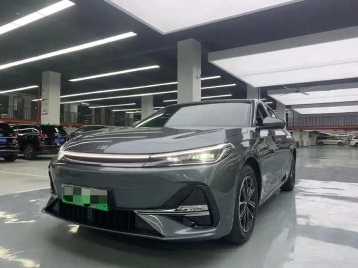 Geely Galaxy A7 EM 2025 Model 70km Luxury Xiang Edition – фото 1