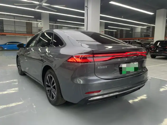 Geely Galaxy A7 EM 2025 Model 70km Luxury Xiang Edition – фото 4