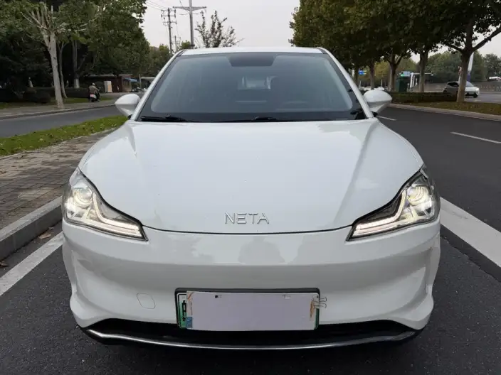 Neta V 2022 Model Trendy 400