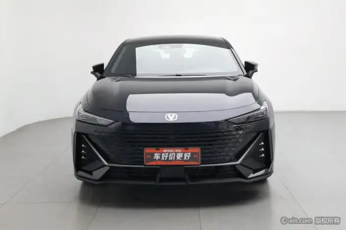 Changan UNI-V 2023 Model 1.5T Noble Model – фото 2