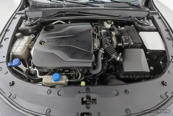 Changan UNI-V 2023 Model 1.5T Noble Model – фото 5