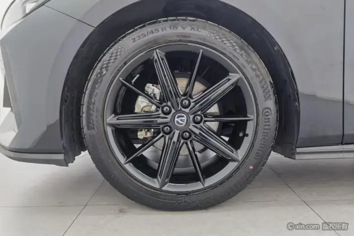 Changan UNI-V 2023 Model 1.5T Noble Model – фото 8