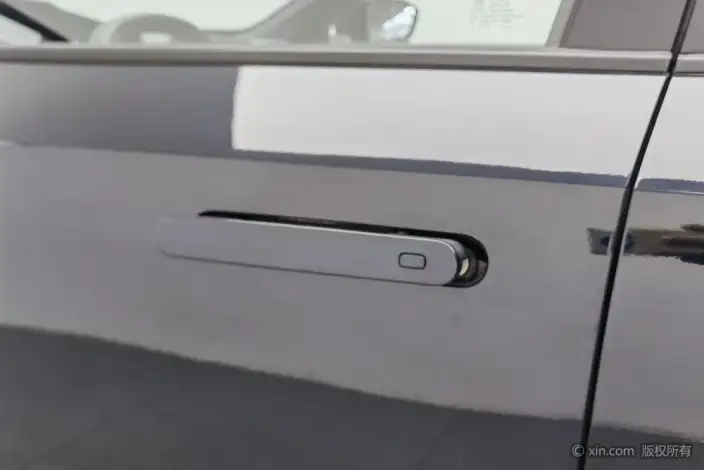Changan UNI-V 2023 Model 1.5T Noble Model – фото 9