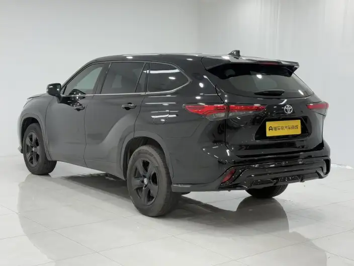 Toyota Highlander 2024 Model Hybrid 2.5L 2WD Elite Edition 5 seat – фото 5